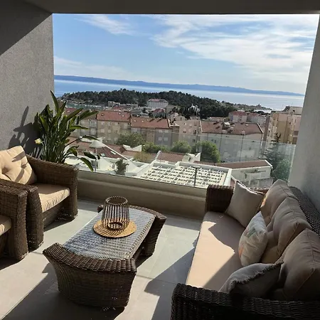 Luxury Vawe Makarska